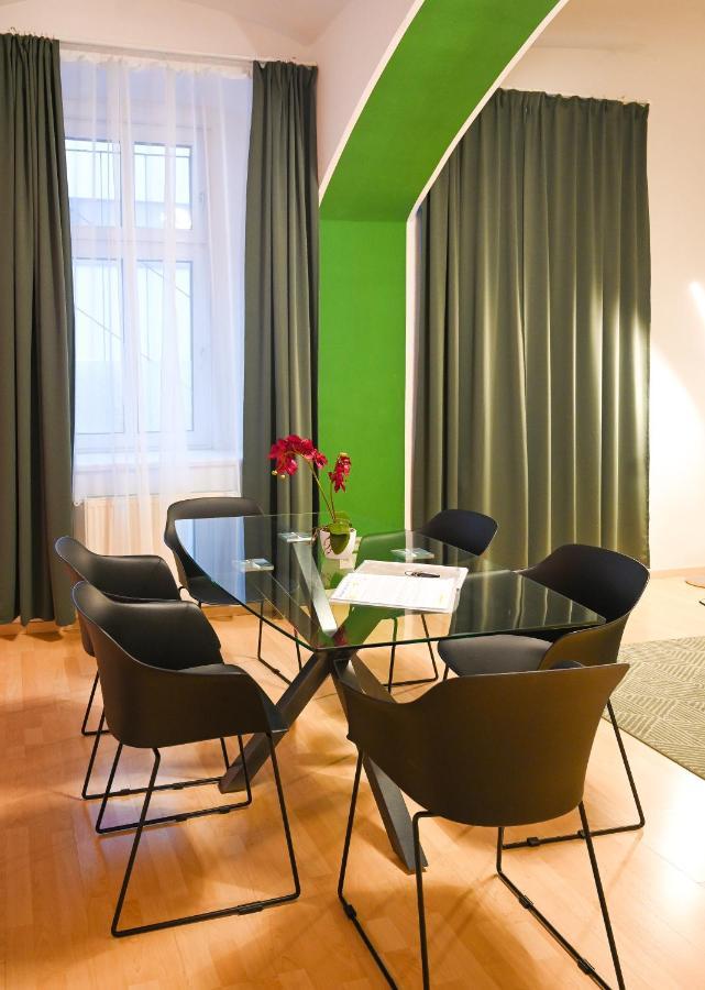 Elegant Suite Altes Akh فيينا المظهر الخارجي الصورة