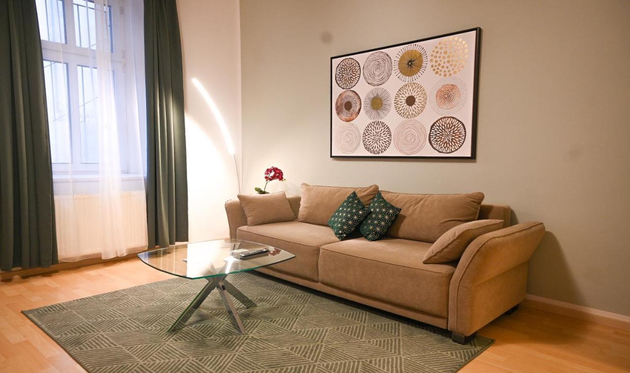 Elegant Suite Altes Akh فيينا المظهر الخارجي الصورة