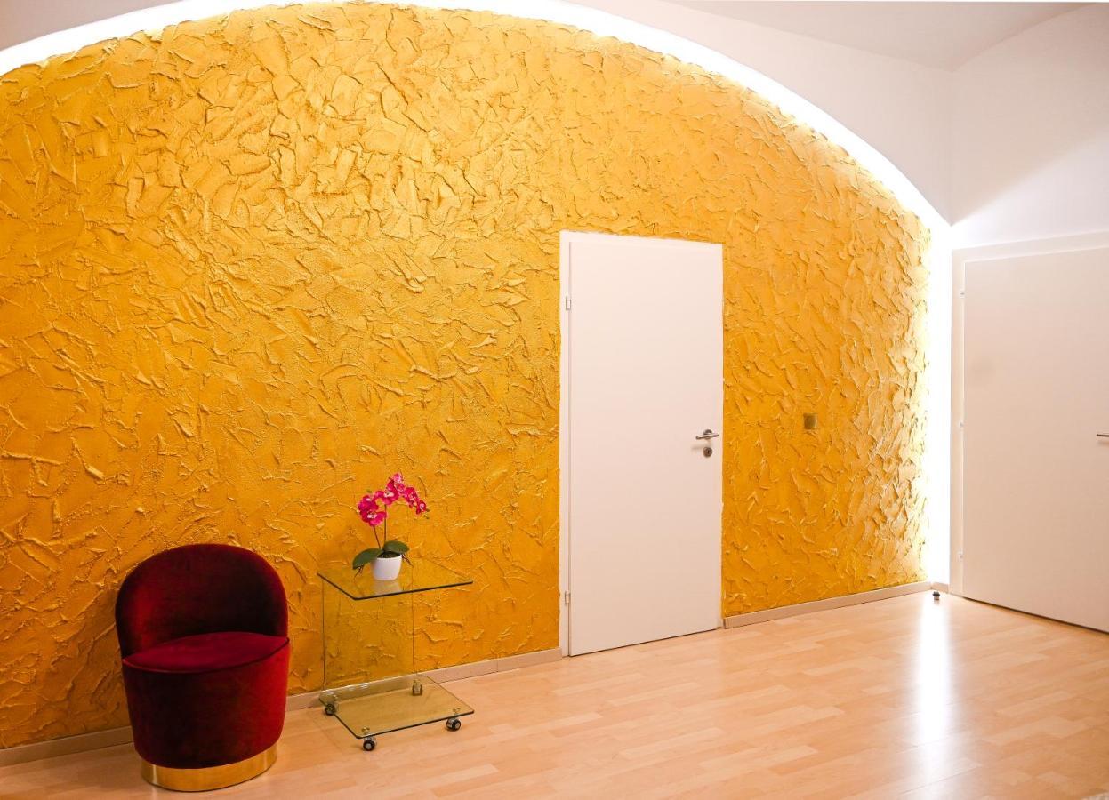 Elegant Suite Altes Akh فيينا المظهر الخارجي الصورة