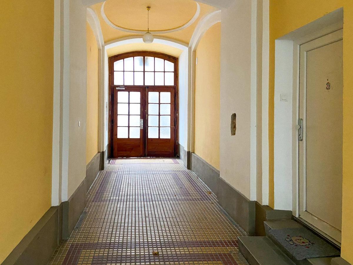 Elegant Suite Altes Akh فيينا المظهر الخارجي الصورة